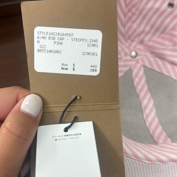 Burberry base ball cap - Picture 6 of 6